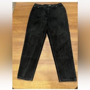 Levi Strauss 550 jeans vintage womens 18W black relaxed fit tapered leg USA